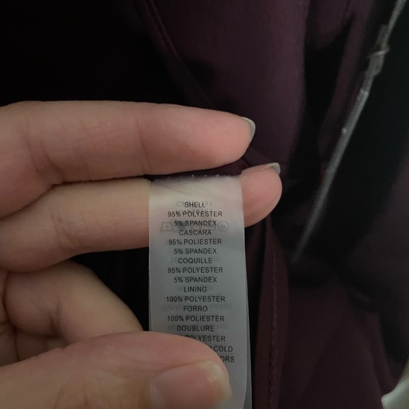 Vince Camuto Dress Sleeveless Ruffled Shift Dress in Auburn Burgundy Size 8 - Picture 4 of 5